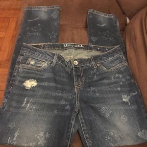 Distressed throwback art jeans